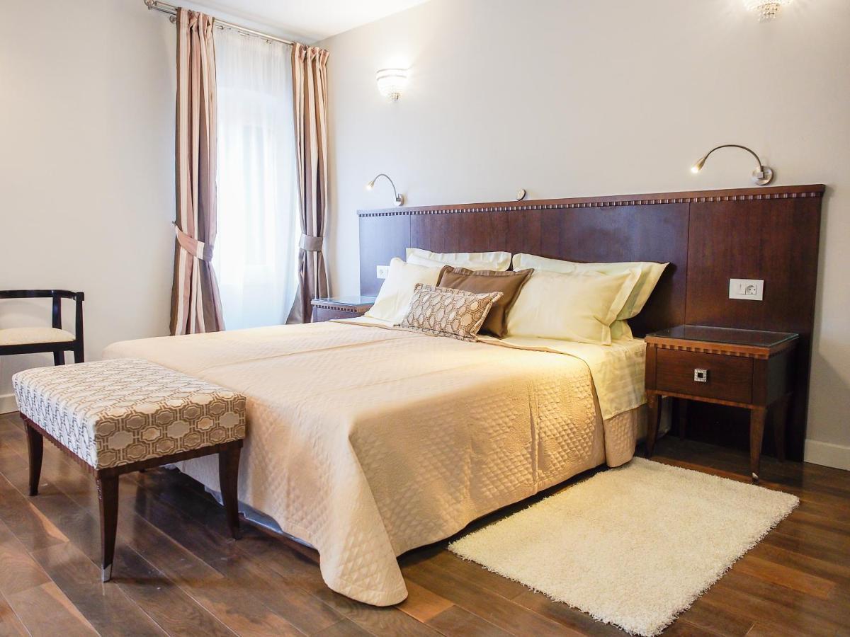 Devecchi Rooms Đảo Hvar Ngoại thất bức ảnh